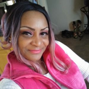 Meet your Posher, Roshanna